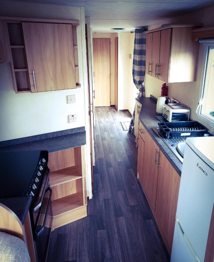 18 Nutmeg Grove Hotel Withernsea Bagian luar foto